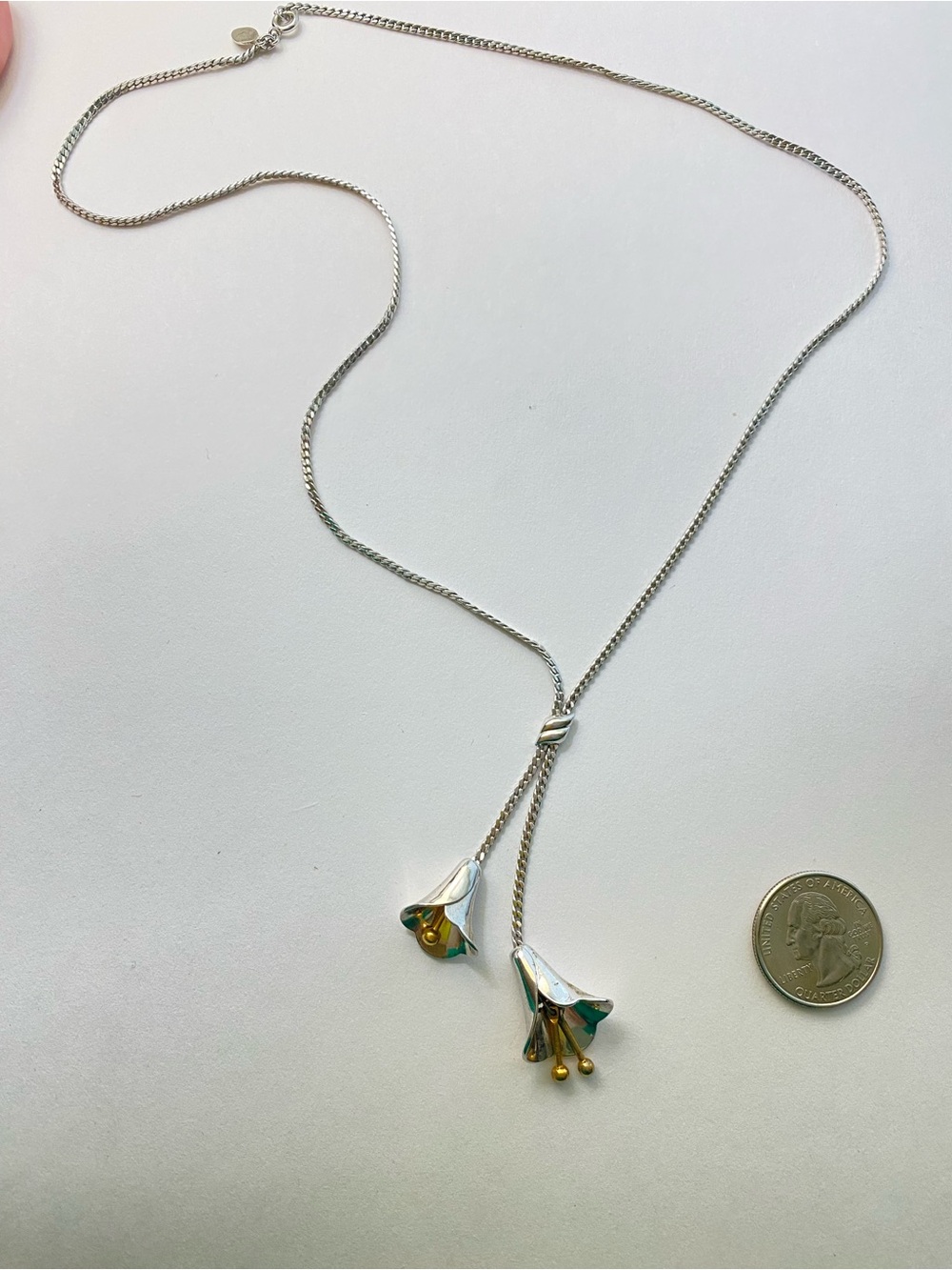 Vintage Avon Silver Lariat Necklace with Two Lily Flowers w/ Gold Accents